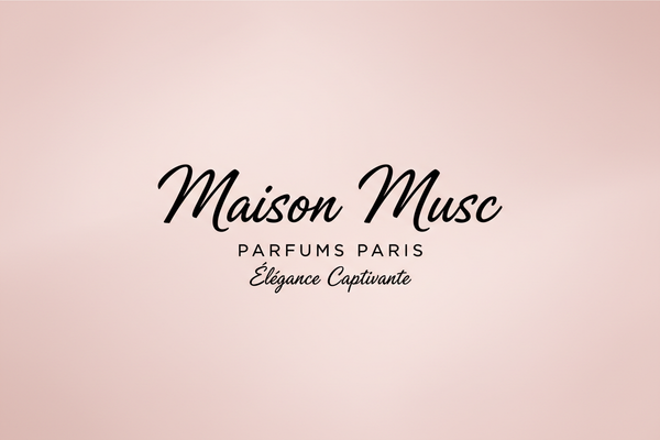 La même dernière image que tu m’a fait avec un fond rose plus clair et écriture en noir 